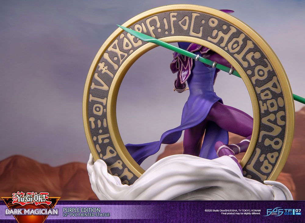 Dark Magician Purple Version, Yu-Gi-Oh!, First 4 Figures, ca. 29 cm
